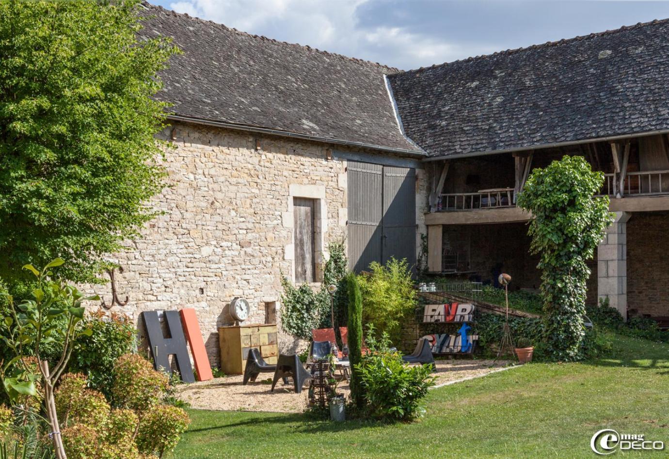 Bed and Breakfast La Maison De Louna Salles-Courbatiès Exterior foto